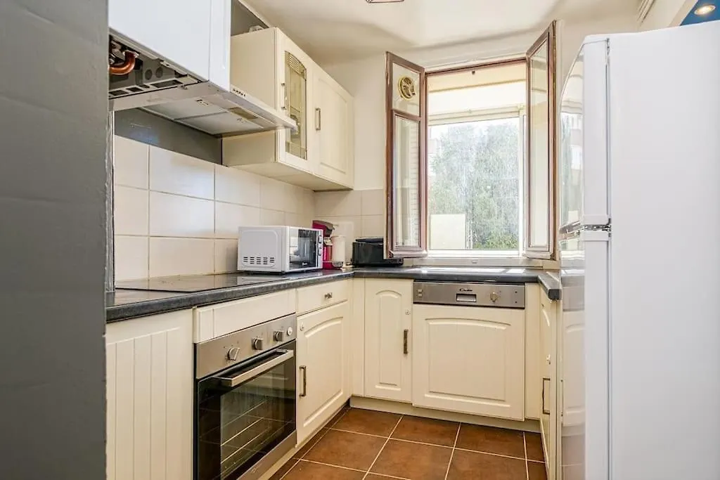 Cocon Chaleureux, 2 Chambres, Wifi Avec Fibre Grenoble